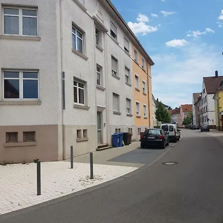 Apartament Stadtwohnung In Citynahe Pirmasens