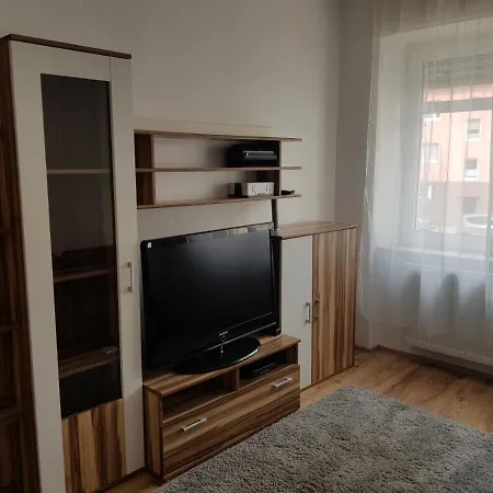 Apartament Stadtwohnung In Citynahe Pirmasens